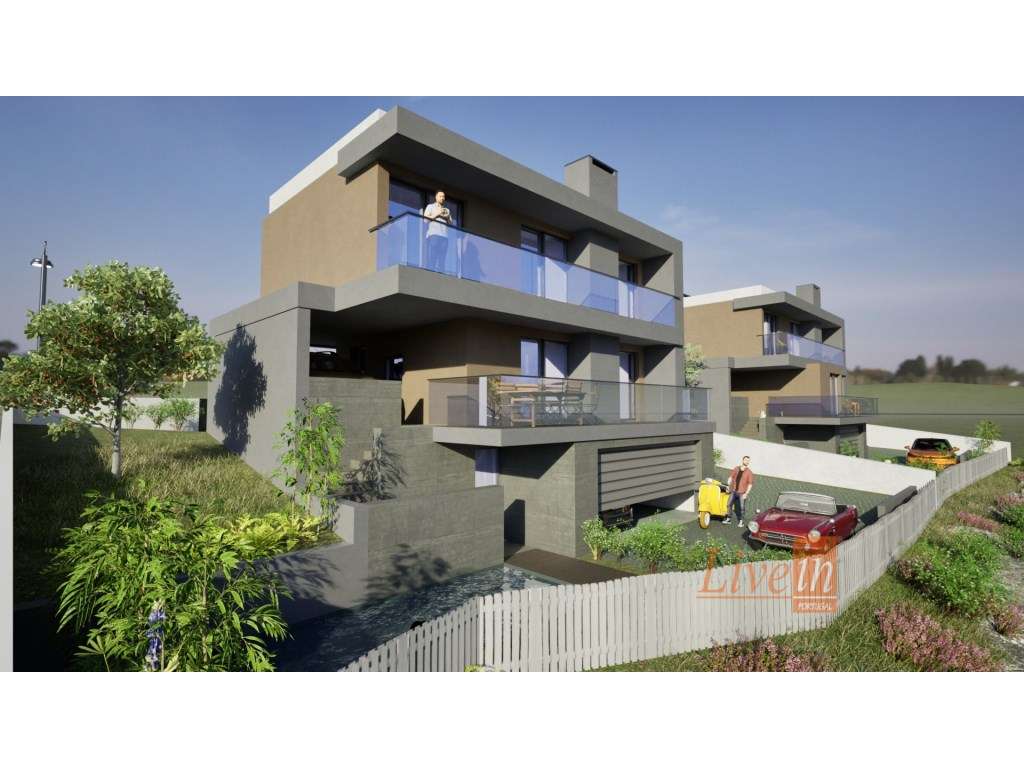 Lote de Terreno para 2 Moradias com Projeto Aprovado e Vista Mar na... - Grande imagem: 2/21