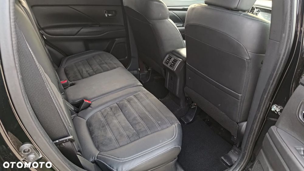 Mitsubishi Outlander 2.0 4WD CVT Active+ - 20