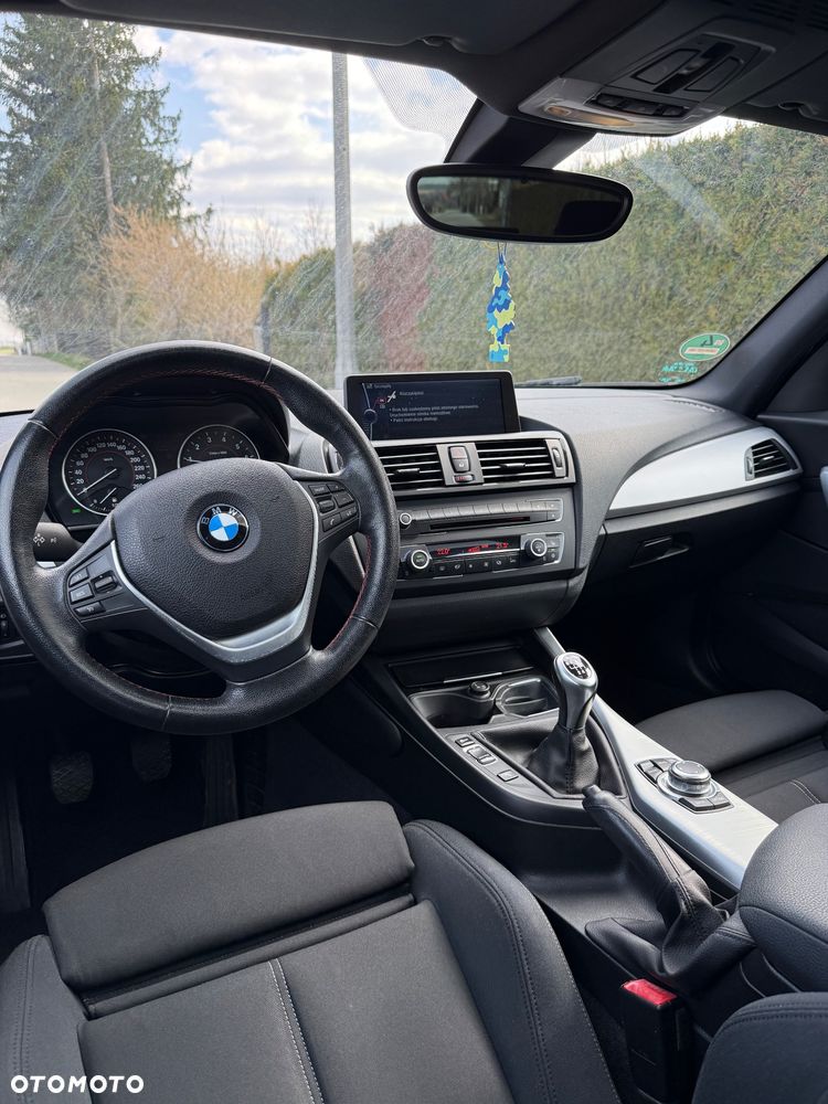 BMW Seria 1 118i Sport Line - 18