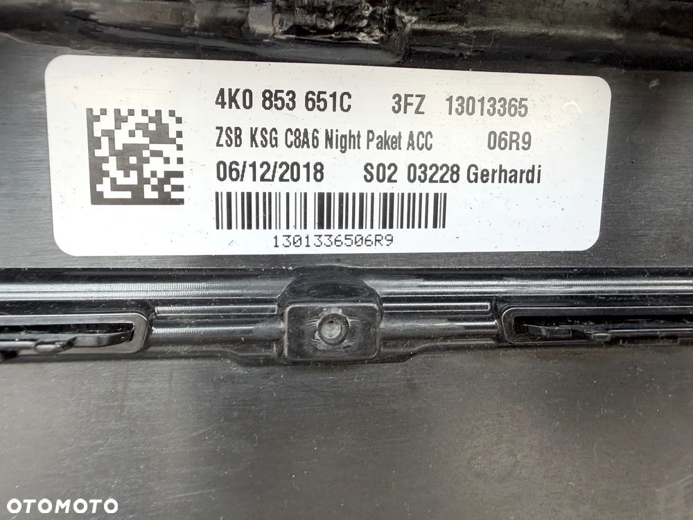 Zderzak przedni Audi A6 C8 4K0 S-Line, BLACK - przód - 11