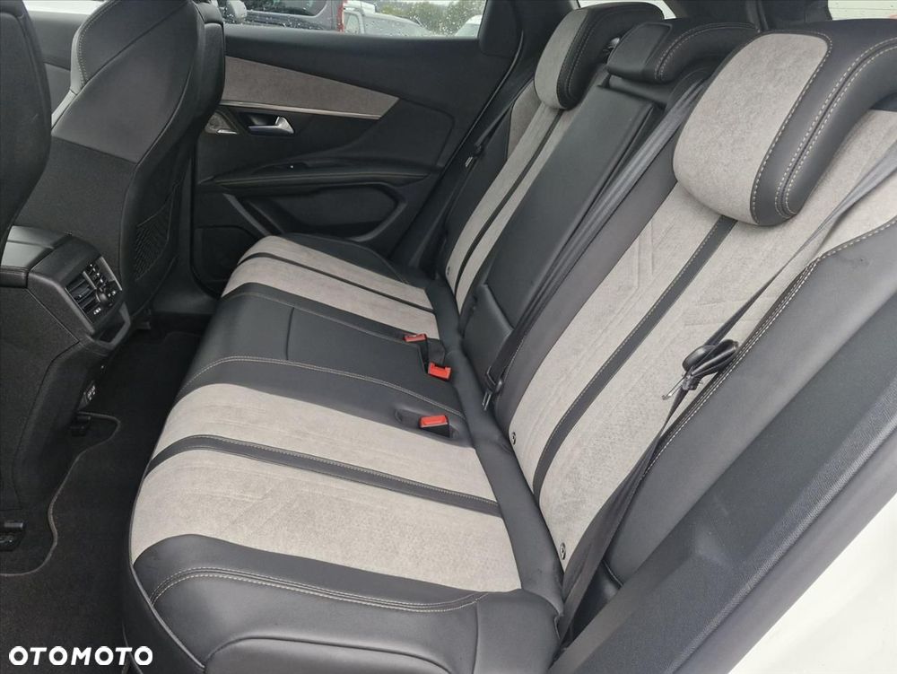 Peugeot 3008 2021