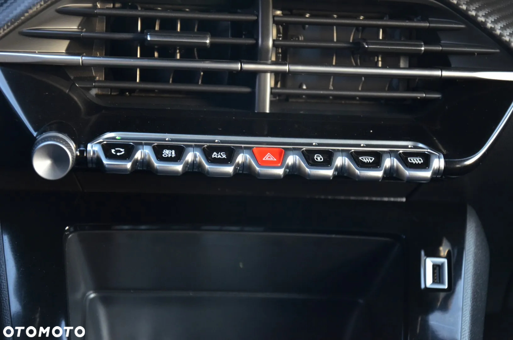 Peugeot 2008 - 23