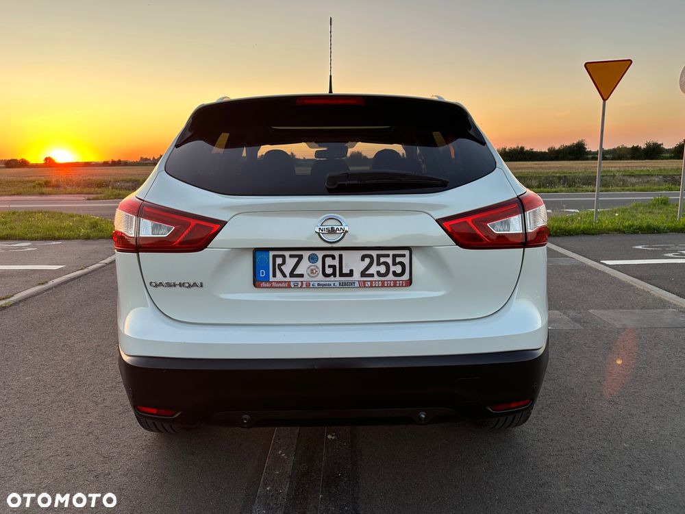 Nissan Qashqai 1.6 DIG-T Tekna - 5
