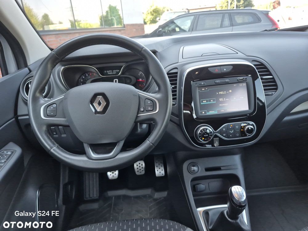 Renault Captur - 31