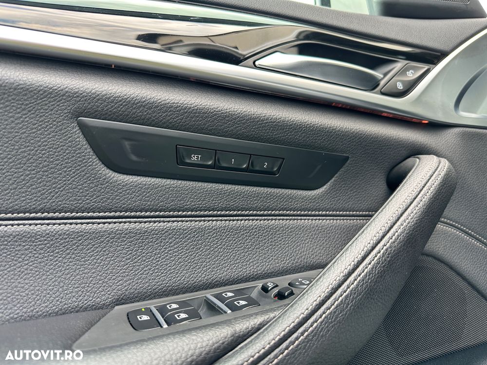 BMW Seria 5 520d Aut. - 7