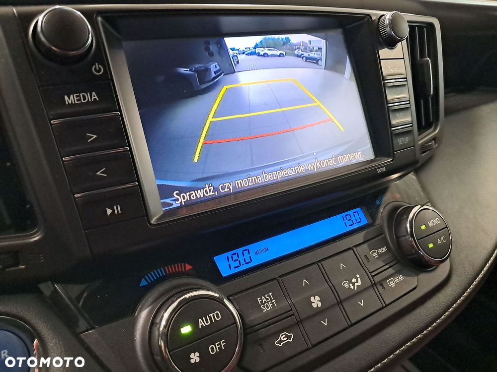 Toyota RAV4 - 15