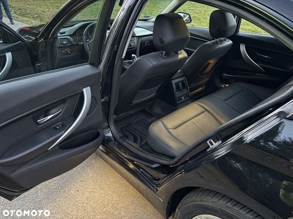 BMW Seria 3 - 11