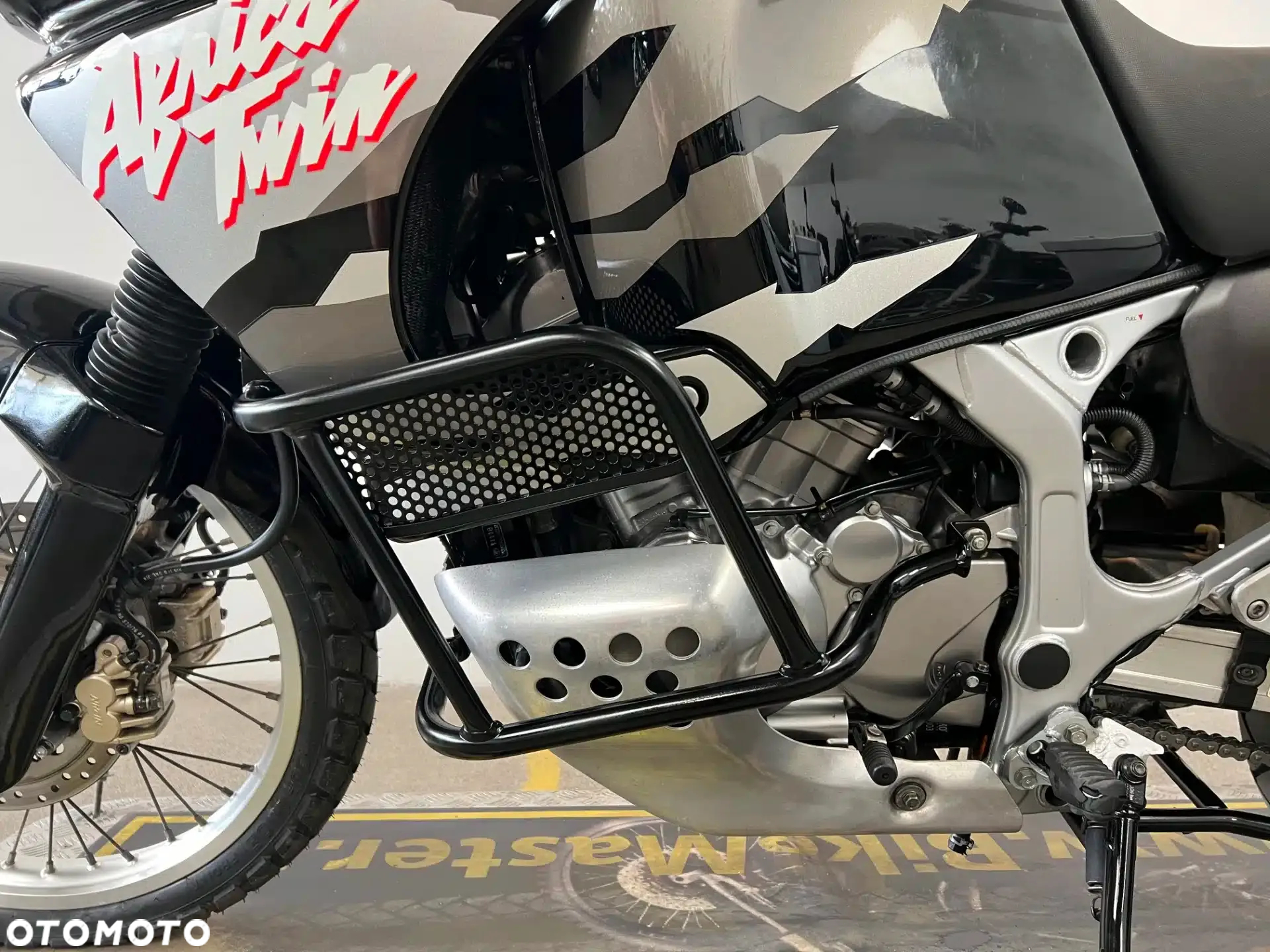 Honda XRV - 29