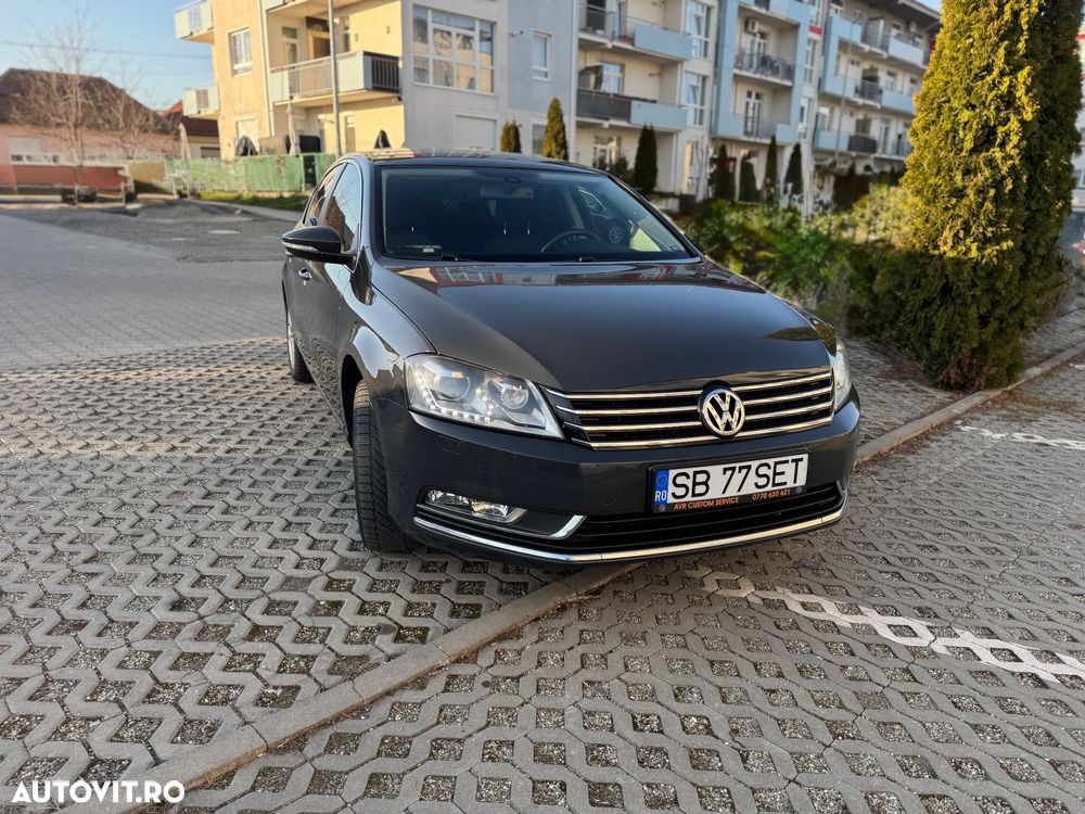 Volkswagen Passat 2.0 TDI 4Motion BlueMotion Technology DSG Highline - 5