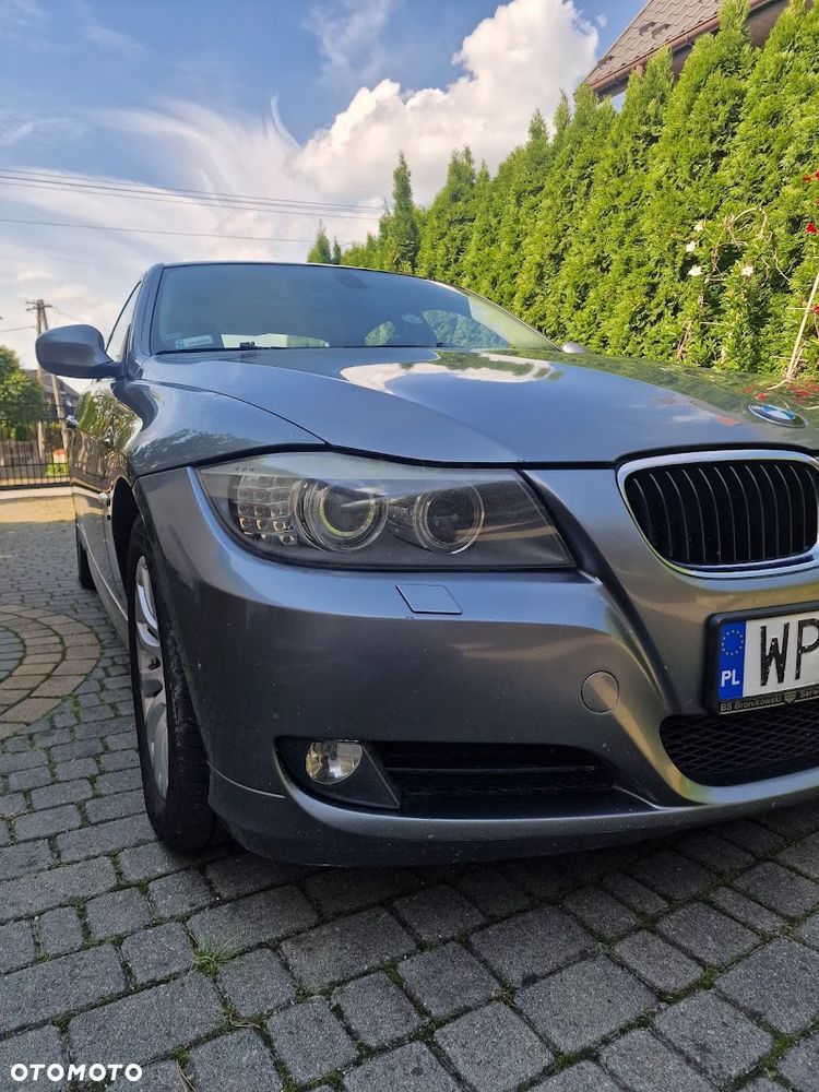 BMW Seria 3 2008 photo 3