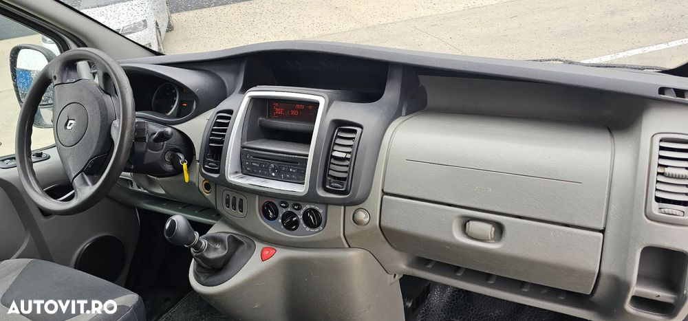 Renault Trafic 115 DCi - 5