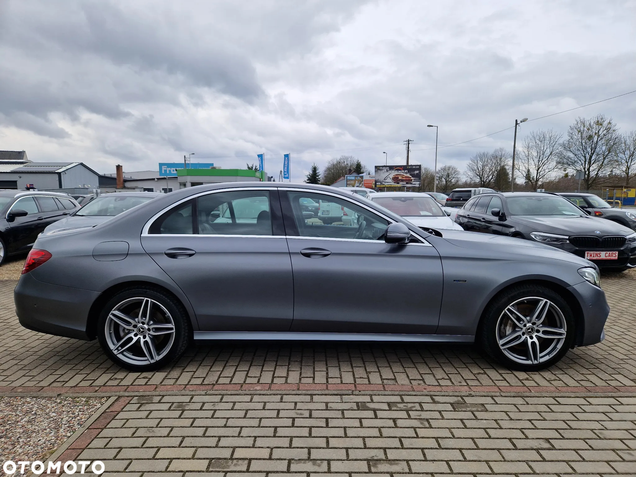 Mercedes-Benz Klasa E 350e 9G-TRONIC AMG Line - 7