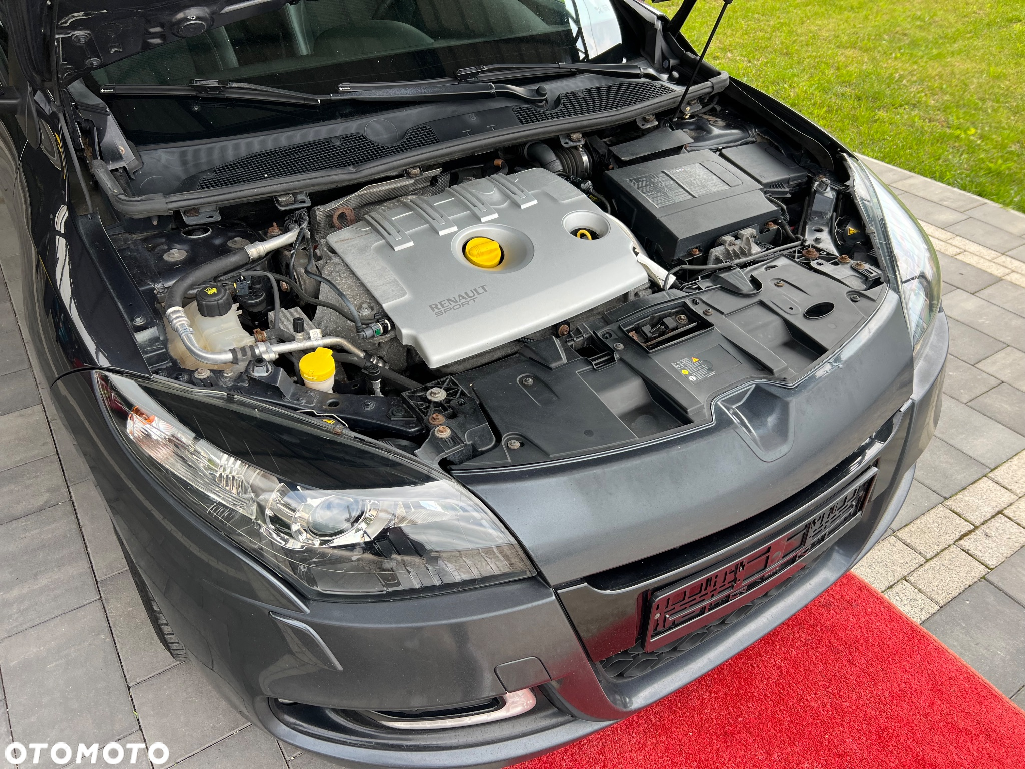 Renault Megane Grandtour TCe 220 Start & Stop GT 220 - 39