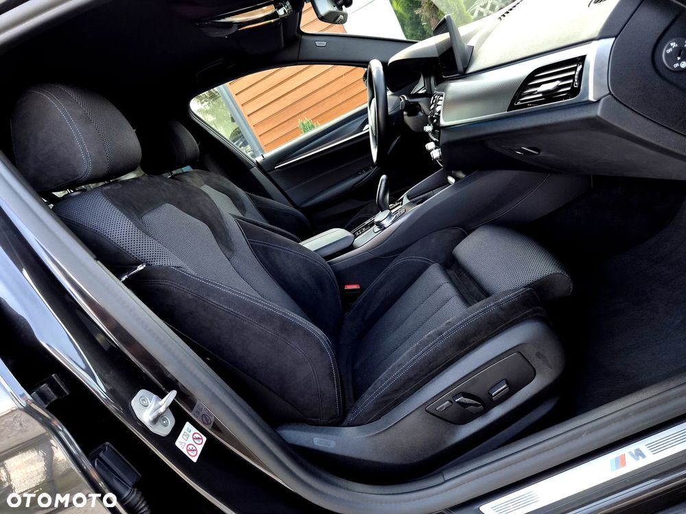 BMW Seria 5 530e M Sport sport - 11