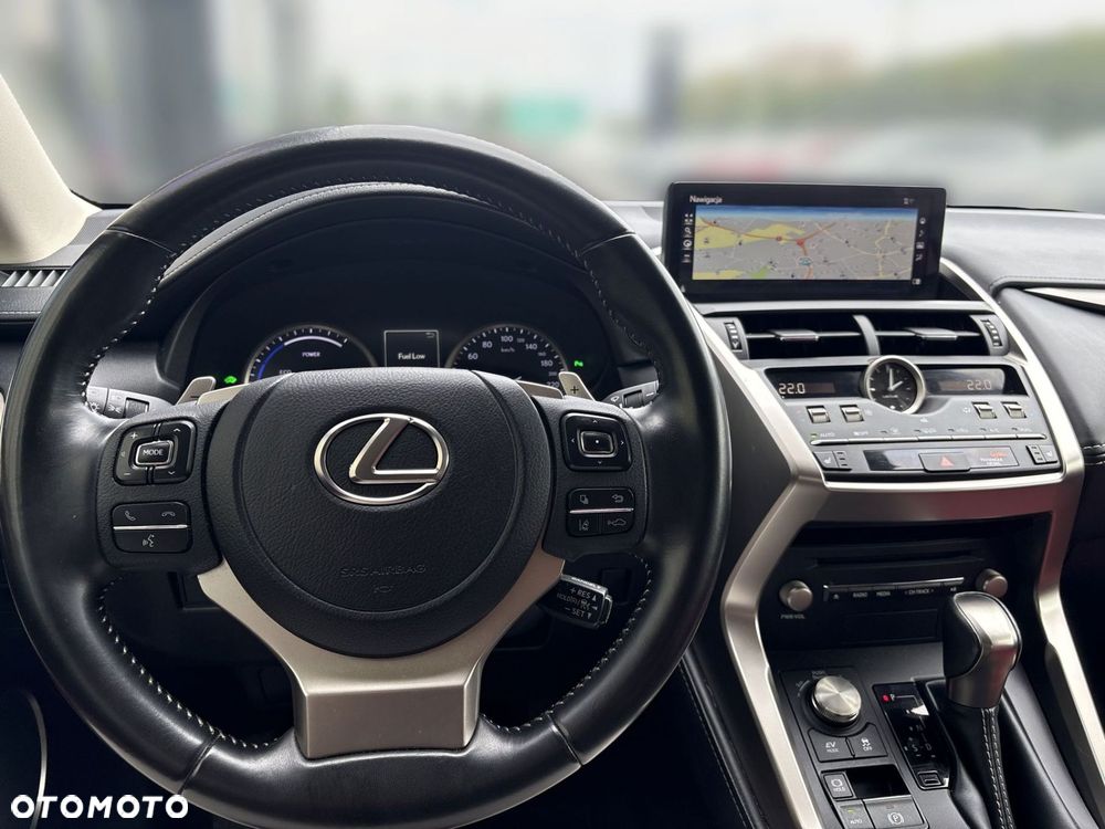 Lexus NX 300h F Impression AWD - 13