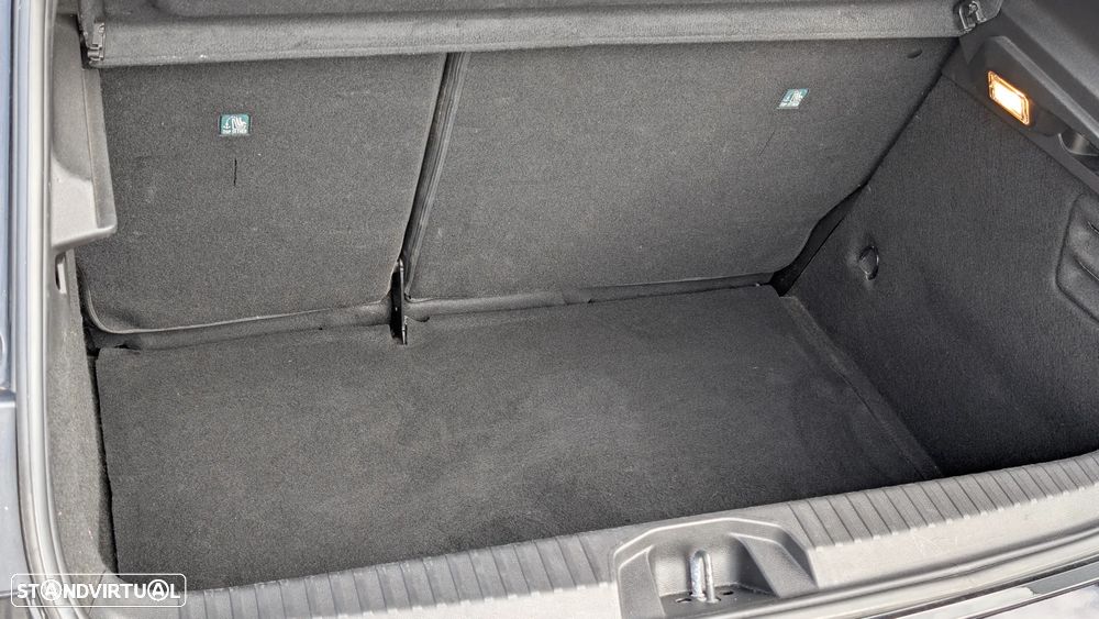 Renault Clio TCe 90 EVOLUTION - 19