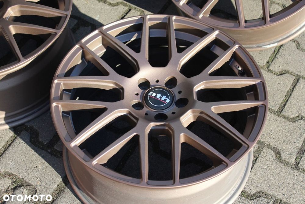 WHEELWORLD 19cali 5x114,3 ET45 8,5J - 7