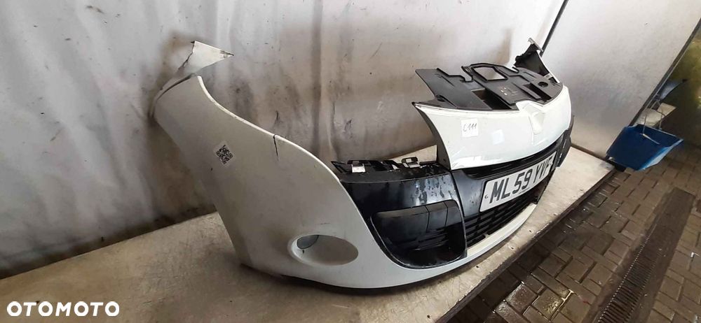 $ Zderzak przód przedni Renault Megane III 3 coupe BIAŁY OV369 - 5