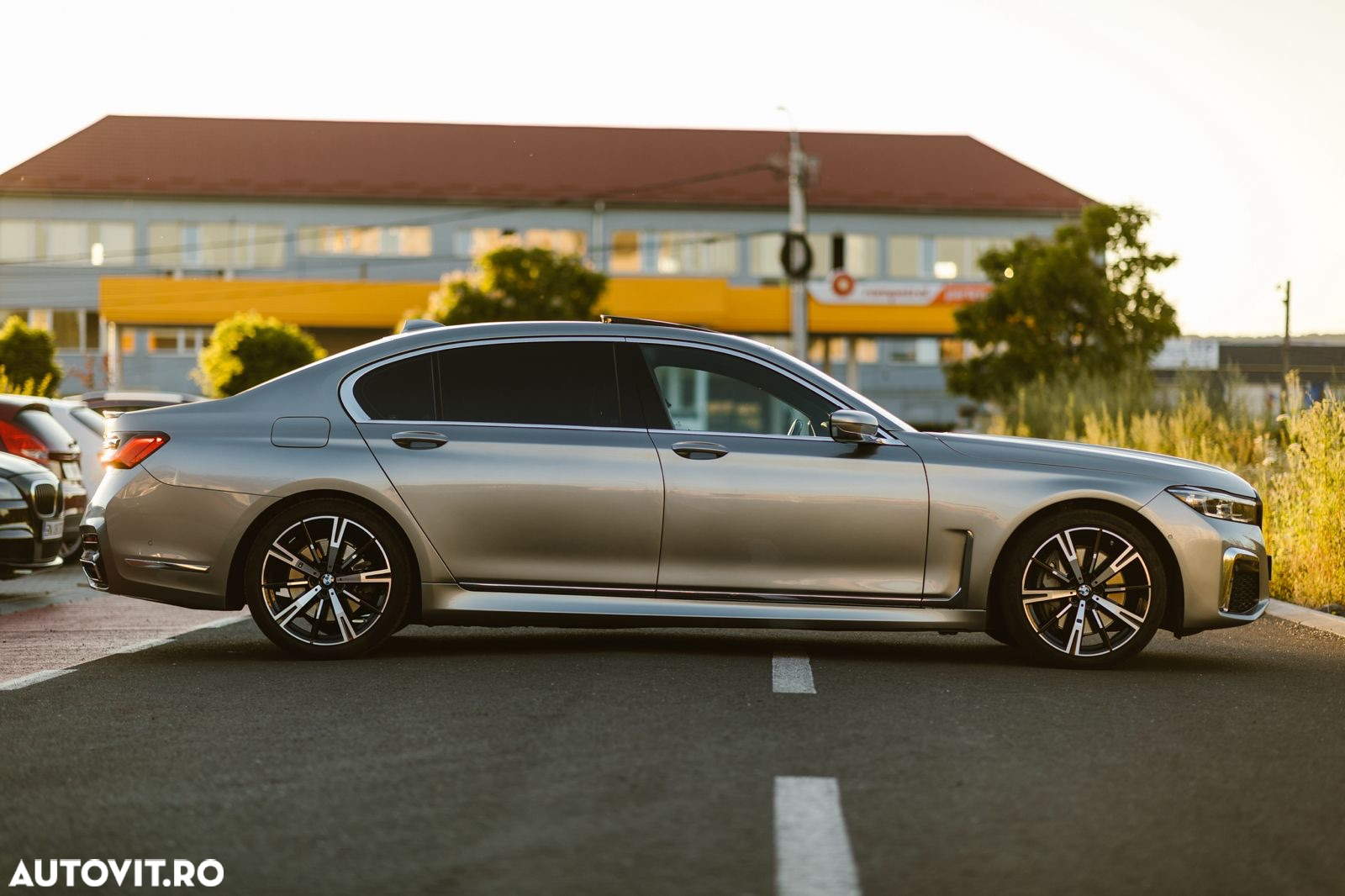 BMW Seria 7 - 10