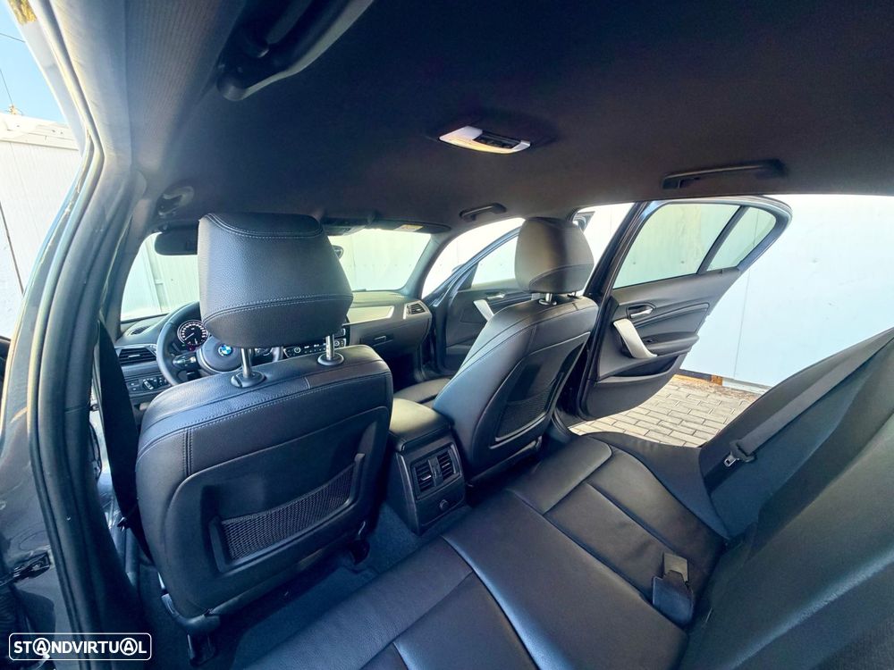 BMW 118 i Pack M Auto - 23