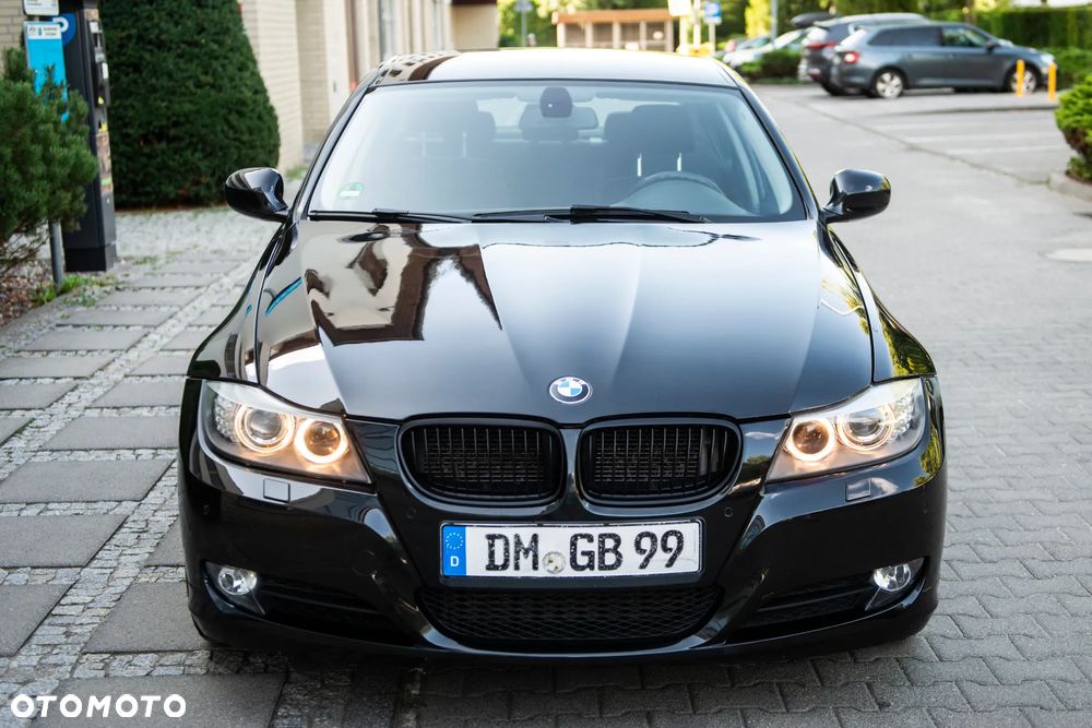 BMW Seria 3 320d - 1