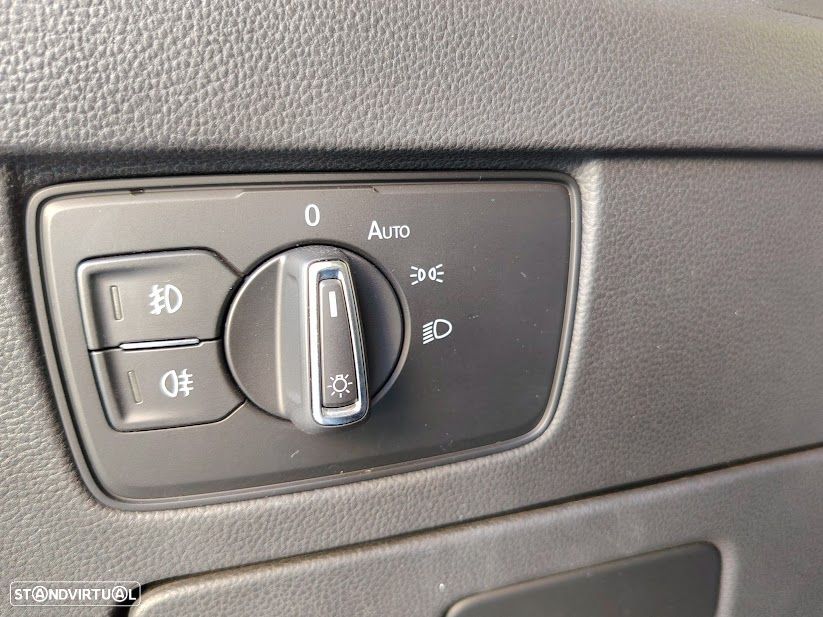 VW Passat Variant 2.0 TDI Business DSG - 5