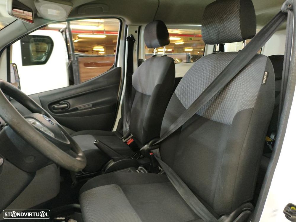 Nissan e-NV200 Combi 5L Professional - 7