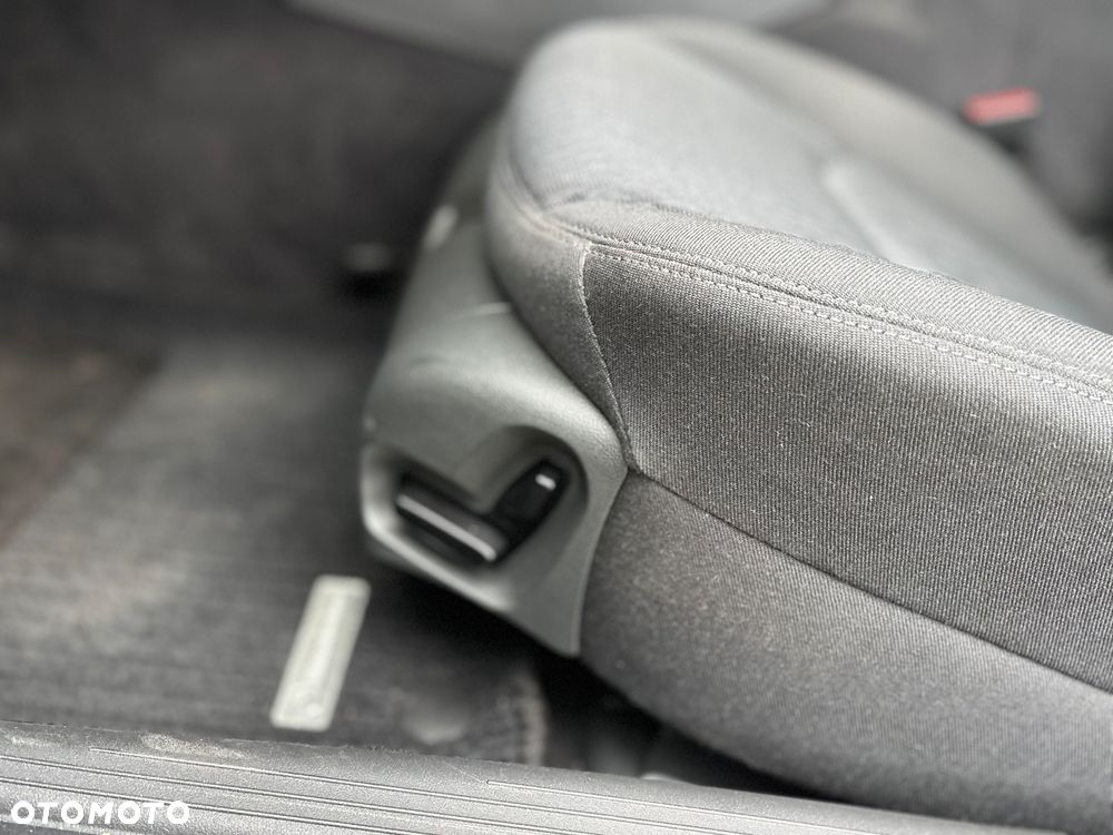 Mercedes-Benz Klasa E 200 Kompressor Automatik Avantgarde - 23