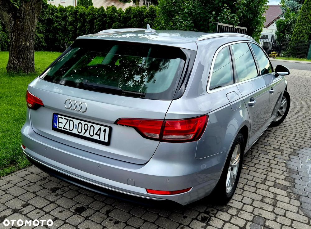 Audi A4 Avant - 19
