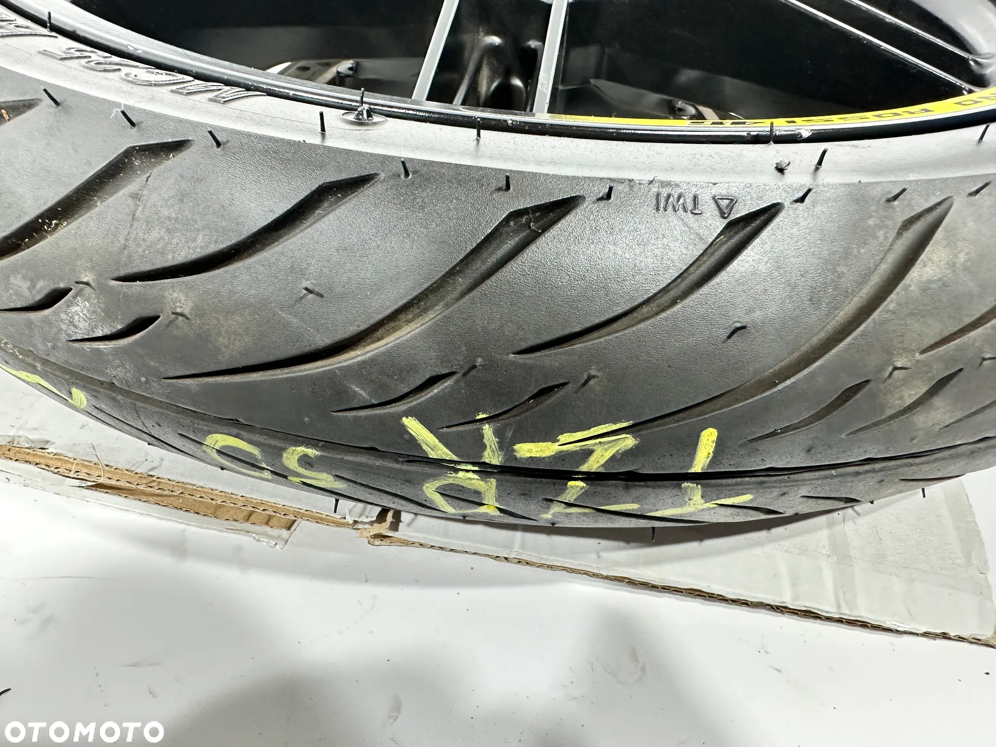Felga PRZÓD Yamaha TZR 50 05-14R 100-80-17 - 2