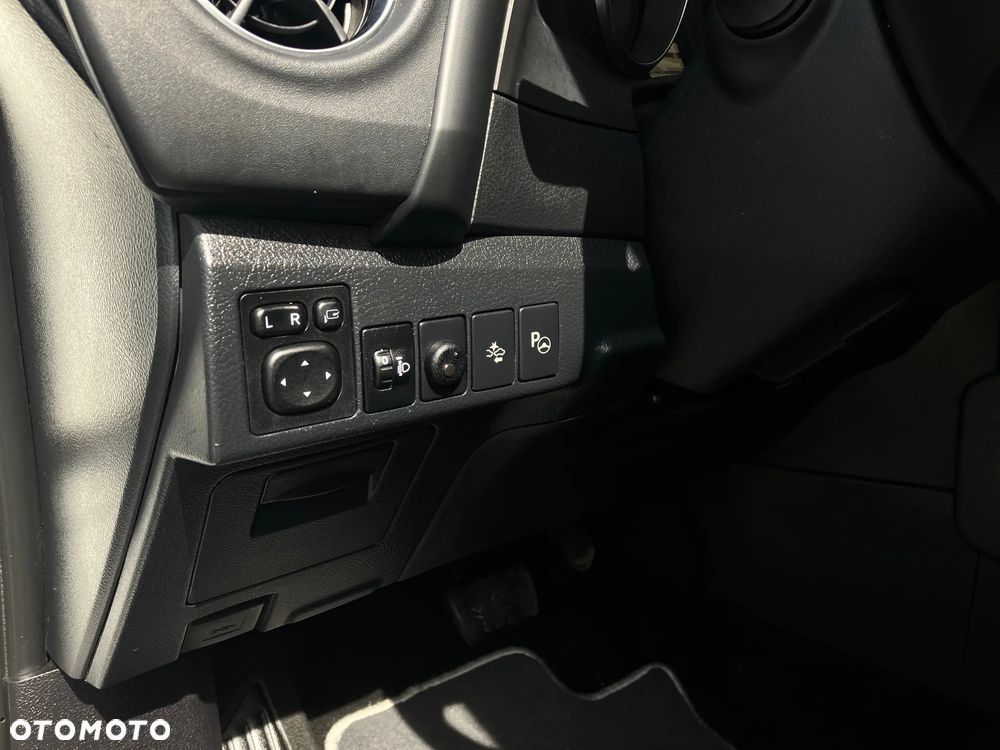 Toyota Auris Hybrid 135 Premium - 29