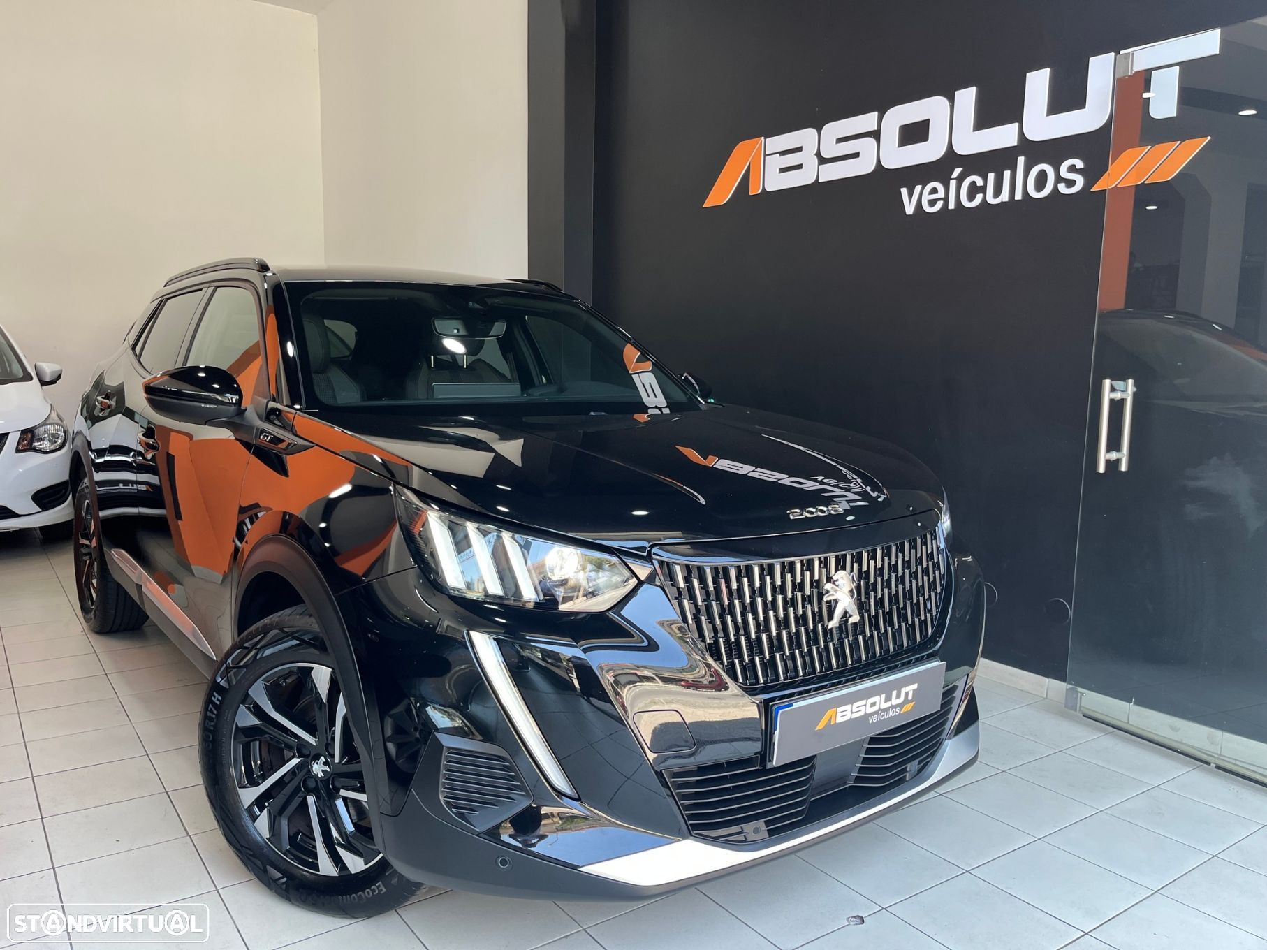 Peugeot 2008 1.5 BlueHDi GT EAT8 - 1