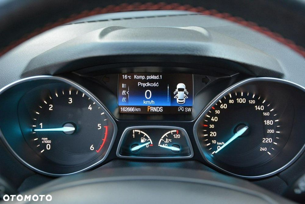 Ford Kuga 2.0 TDCi AWD ST-Line - 23