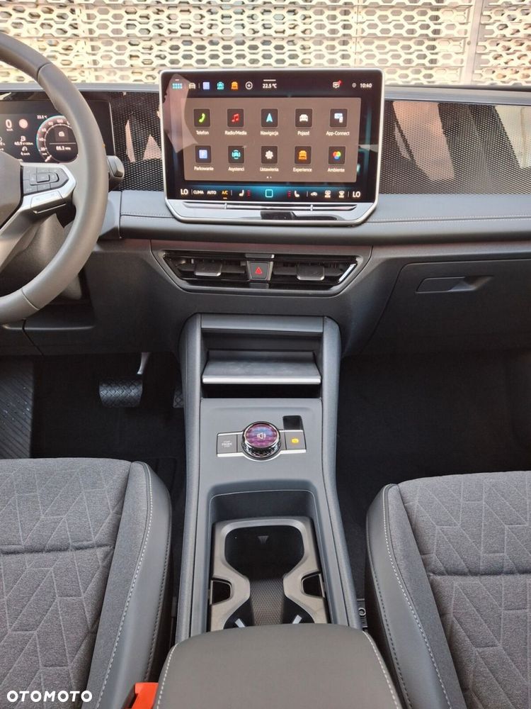 Volkswagen Tiguan 1.5 eTSI Life Plus DSG - 25