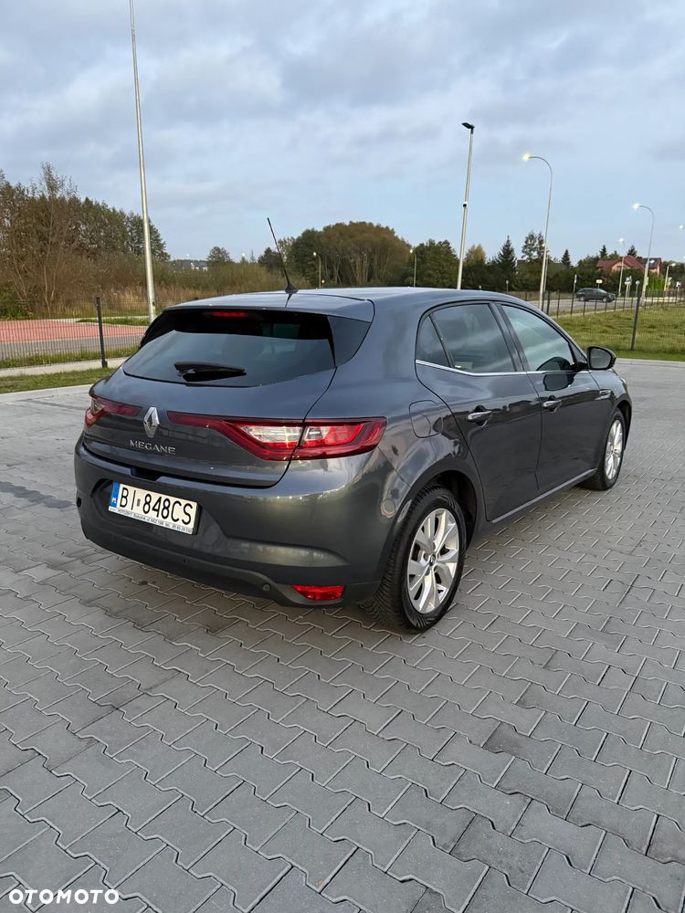 Renault Megane 2019 photo 3