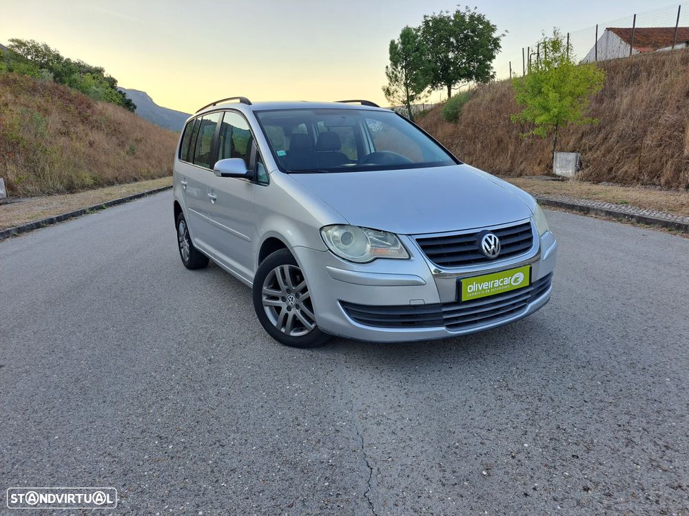 VW Touran 1.9 TDi Conceptl BlueM. 7L - 2