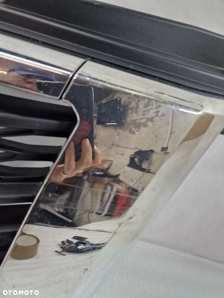 NISSAN NV400 LIFT 21- ATRAPA / GRILL PRZEDNI PRZÓD , NR 62310-8169R , NR AUKCJI GL791 - 5