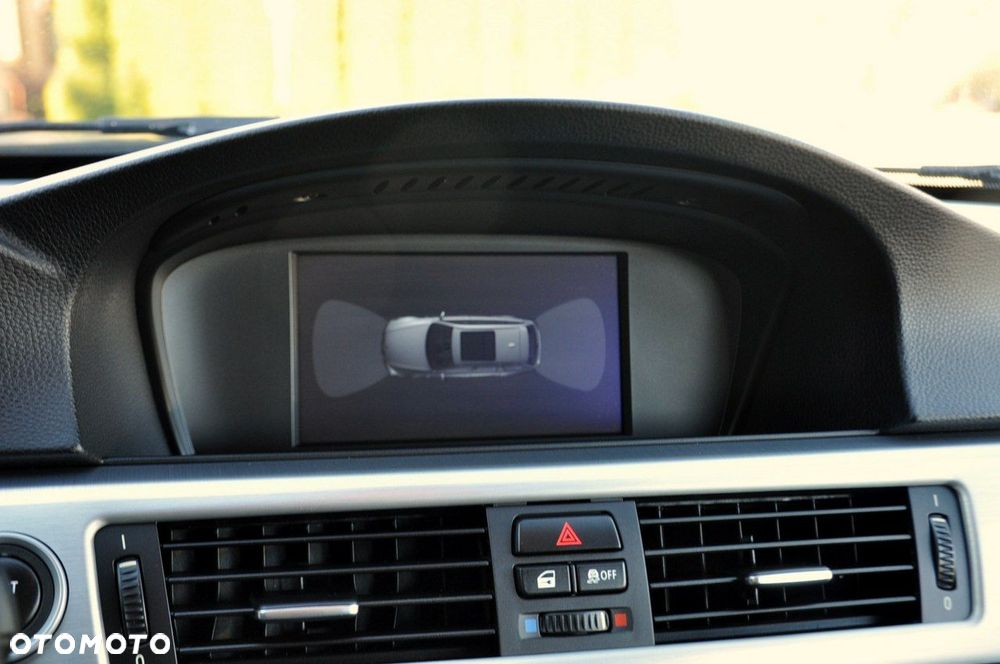 BMW Seria 3 - 32