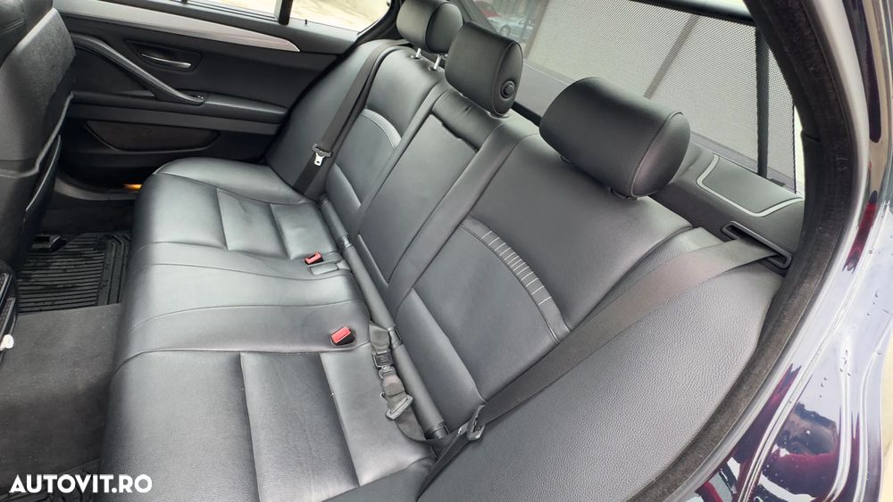 BMW Seria 5 535d xDrive AT - 28