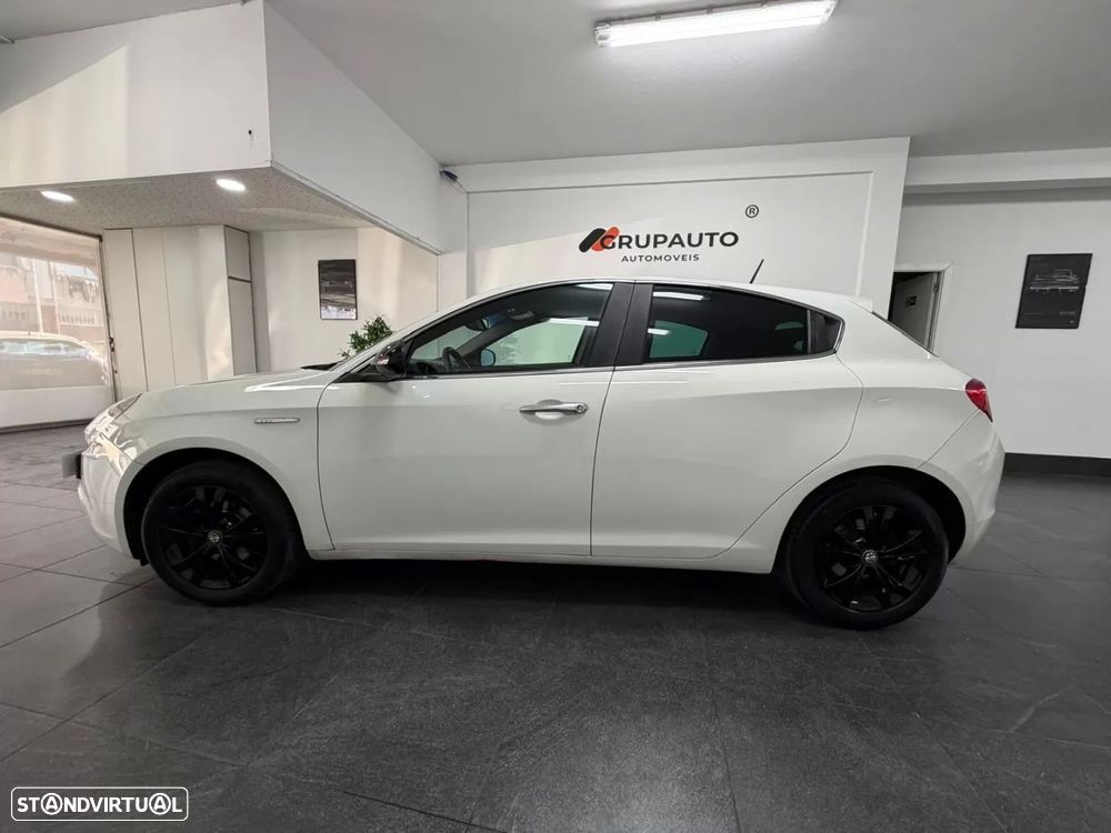 Alfa Romeo Giulietta 1.6 JTDM Exclusive - 5