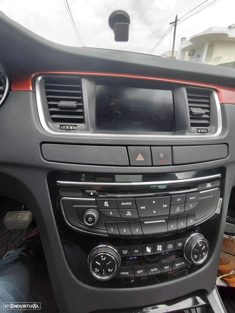 Peugeot 508 RXH - 16