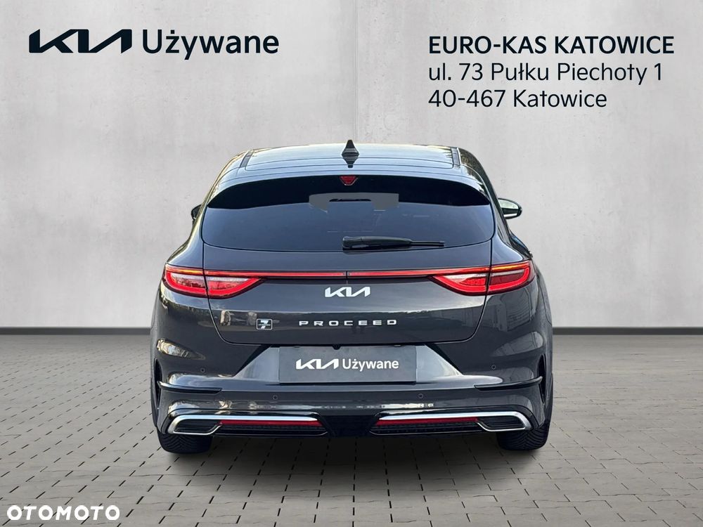 Kia ProCeed - 4