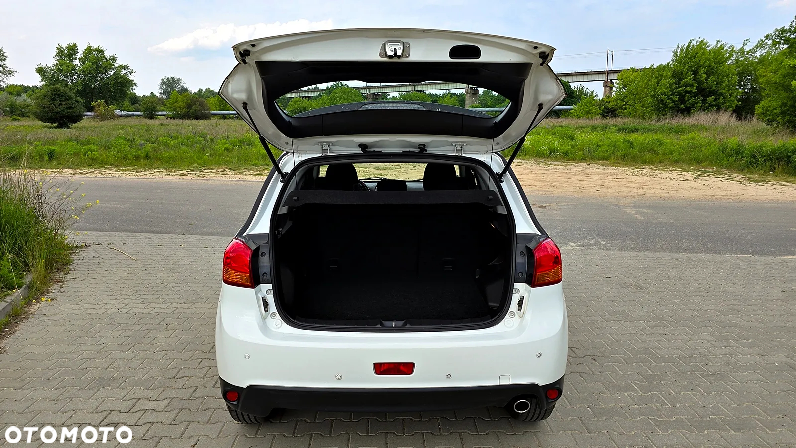 Mitsubishi ASX 1.6 Cool Edition - 22