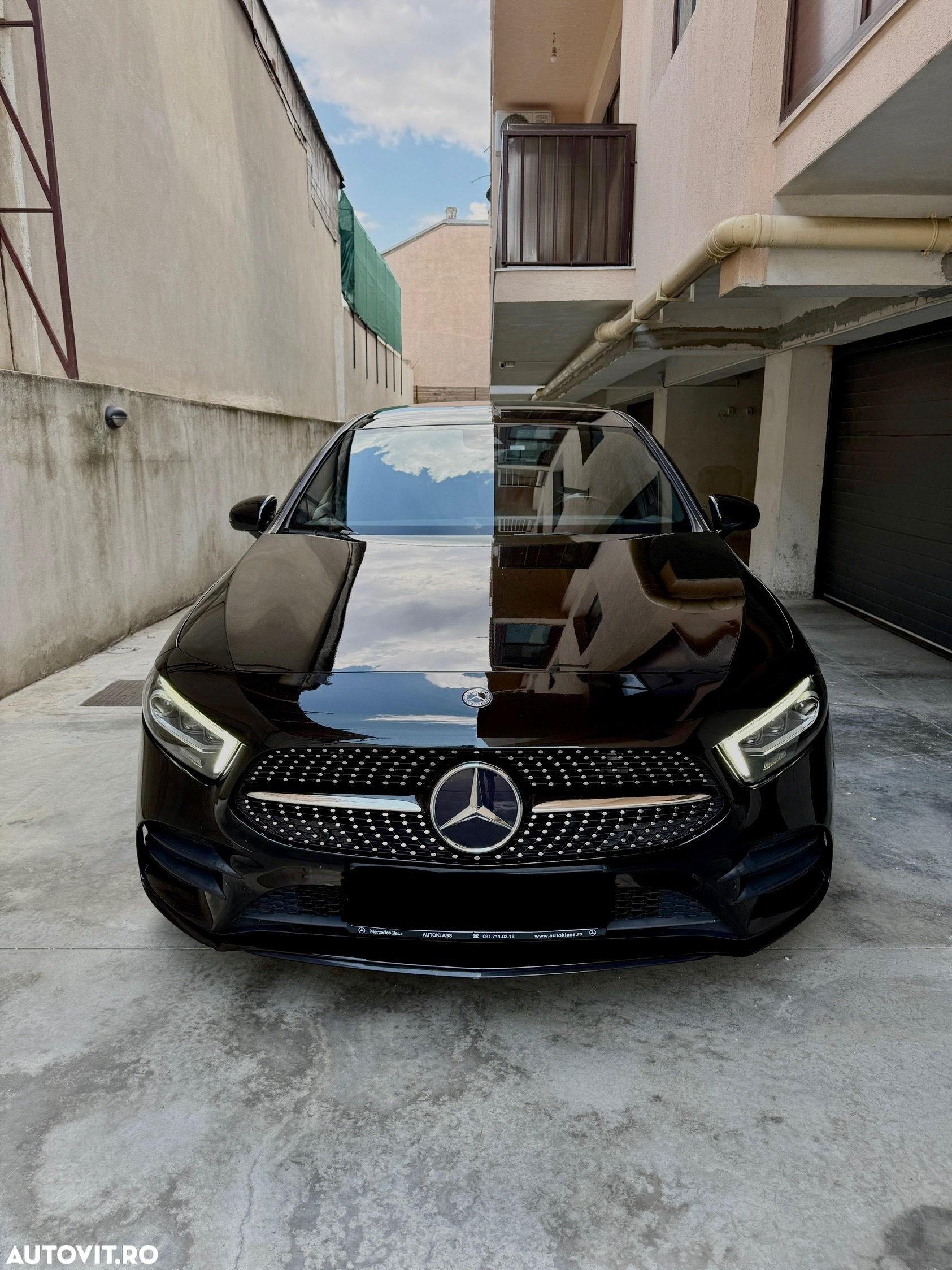 Mercedes-Benz A - 8