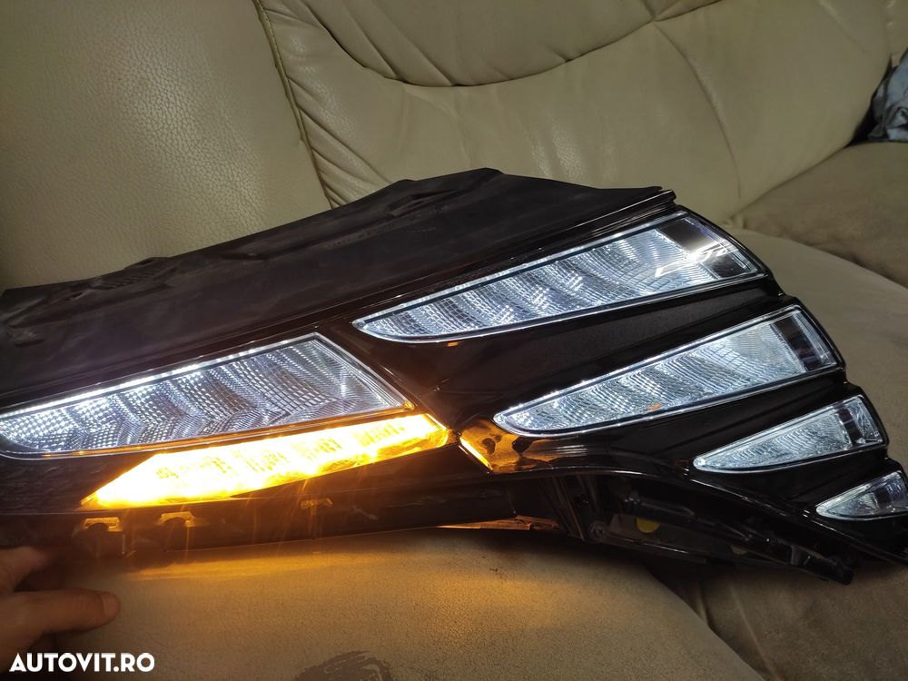Far DLR led Hyundai Tucson 4 - 7