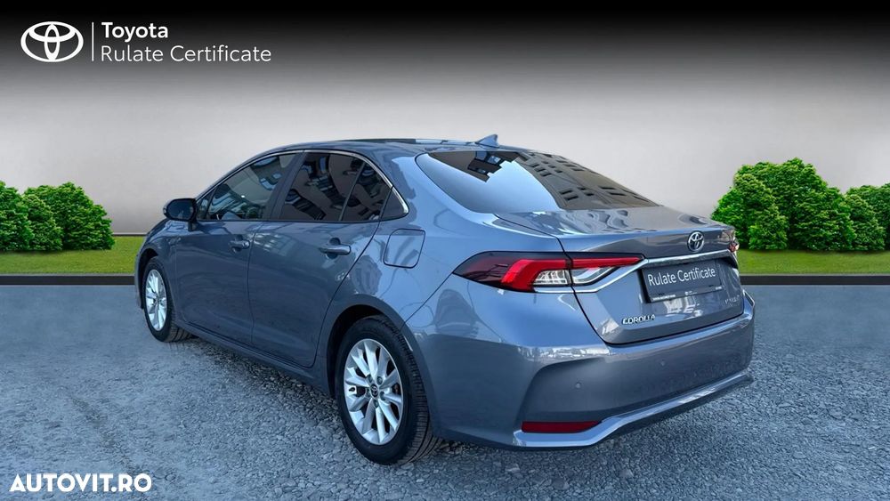 Toyota Corolla 1.8 HSD Dynamic - 5