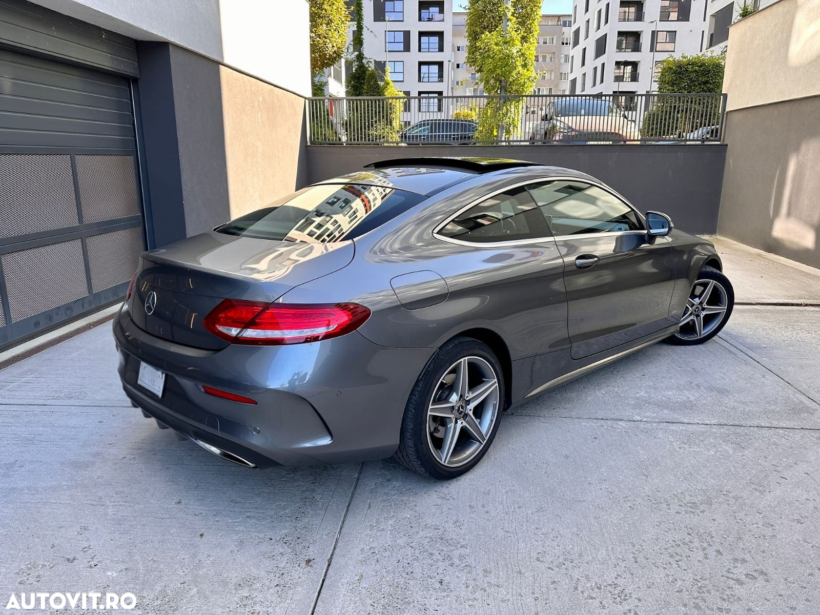 Mercedes-Benz C 250 Coupe Aut. - 4