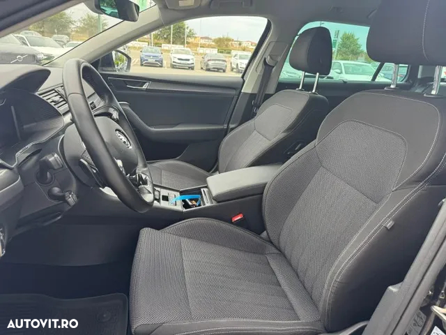 Skoda Superb Combi 2.0 TDI DSG Style - 11