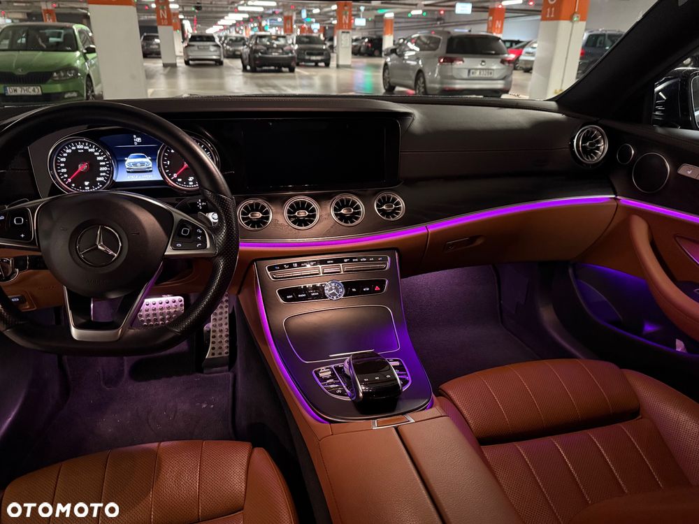 Mercedes-Benz Klasa E 220 d 4-Matic 9G-TRONIC - 14