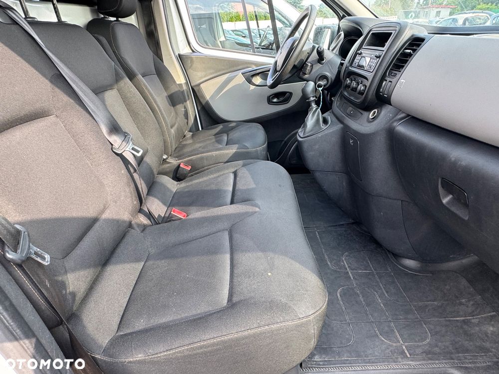 Renault TRAFIC - 18